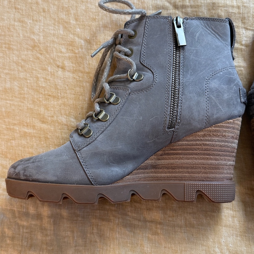 Sorel Joan Uptown Lace boots - Picture 5 of 17